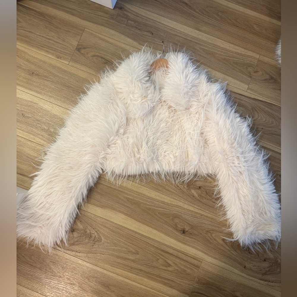 Fashion Nova Fluffy Faux Fur Jacket in White